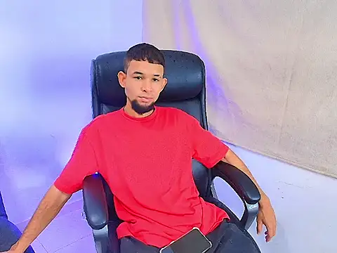 enyel 100 online show from May 2026 07:28:02 PM