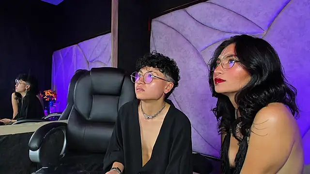 velvet mystic online show from April 2026 01:35:02 AM