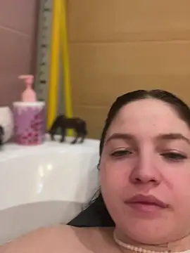 Snapshot of AlexaYvonne chatting on February 2026 12:30:01 AM AlexaYvonne online show from February 2026 12:30:01 AM