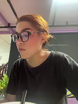 CrystalFairy007 online show from April 2026 03:55:01 AM