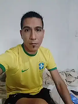 Snapshot of Rodrigohernan19 chatting on July 2026 08:06:01 PM Rodrigohernan19 online show from July 2026 08:06:01 PM