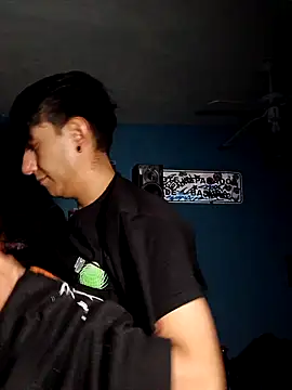 Hxzelmxnix online show from February 2026 07:41:02 AM