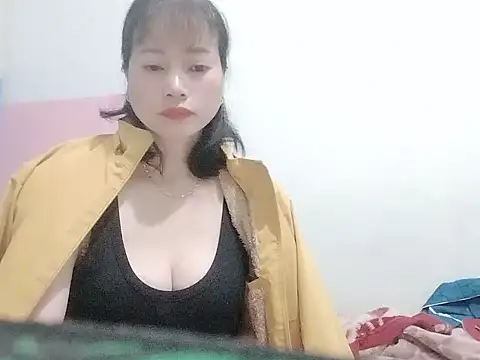 Sophie sexy7 online show from February 2026 08:00:02 PM