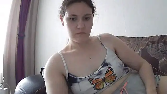 Snapshot of LanaLive chatting on July 2026 08:35:02 AM LanaLive online show from July 2026 08:35:02 AM
