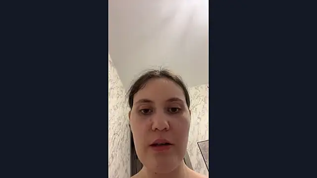 LanaLive online show from April 2026 03:18:01 PM