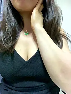 69 yuna 69 online show from January 2026 10:22:01 AM