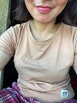 Snapshot of Some-03 chatting on April 2026 04:03:01 AM Some-03 online show from April 2026 04:03:01 AM