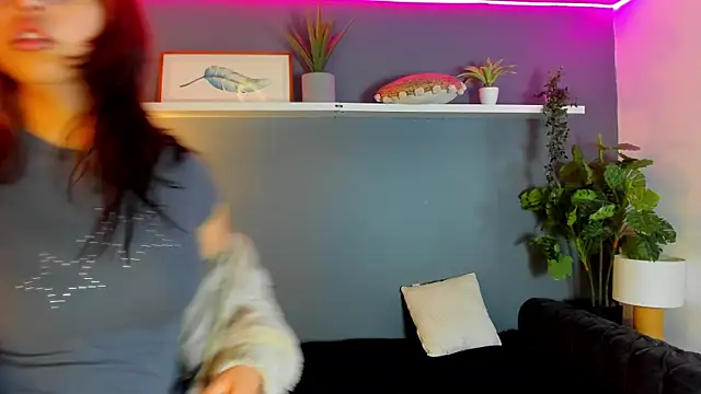 Kira Exe  online show from March 2026 11:32:02 AM