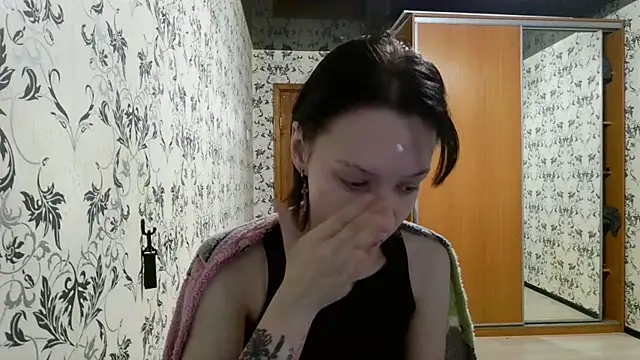 LxayBloom online show from April 2026 04:46:02 AM