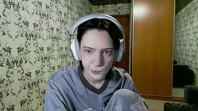 LxayBloom online show from March 2026 02:31:02 PM