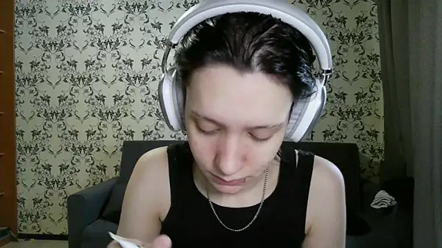 LxayBloom online show from March 2026 07:11:02 AM