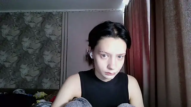 LxayBloom online show from February 2026 09:19:01 AM