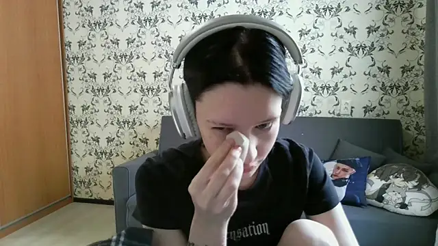 LxayBloom online show from March 2026 07:27:01 AM