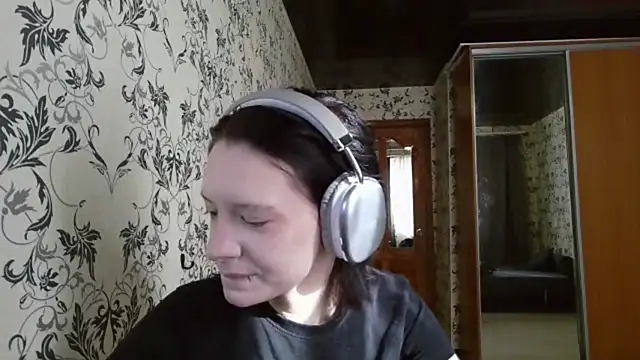 LxayBloom online show from March 2026 05:31:02 AM