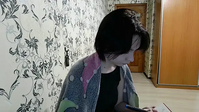 LxayBloom online show from April 2026 02:51:02 AM