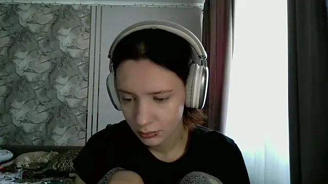 LxayBloom online show from February 2026 09:44:02 AM