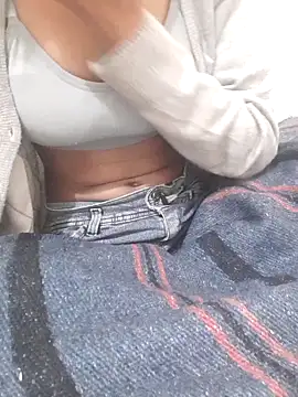 Royal Gril online show from February 2026 03:23:01 PM