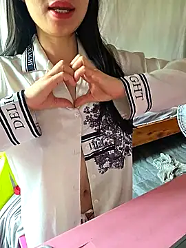 moon baby99 online show from March 2026 07:19:01 AM