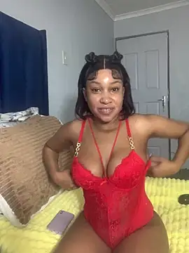 Snapshot of Creamy_bitchxxx chatting on June 2026 10:11:01 PM Creamy bitchxxx online show from June 2026 10:11:01 PM