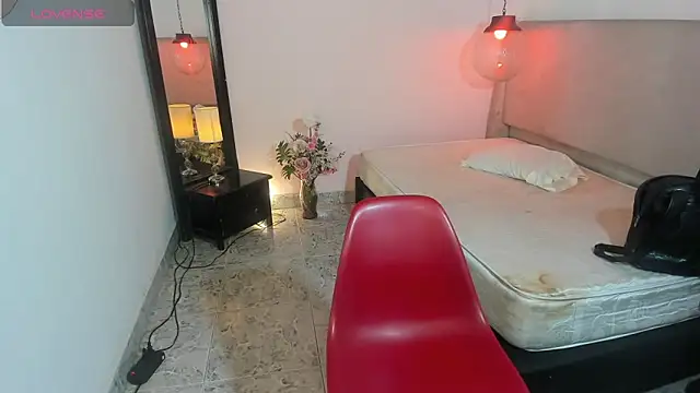 ZoeFox5 online show from February 2026 11:08:02 AM