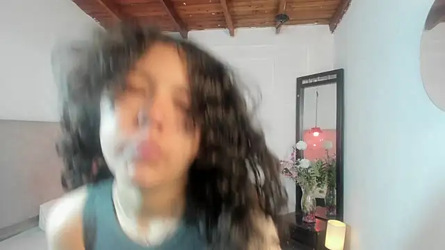 ZoeFox5 online show from February 2026 11:21:02 AM