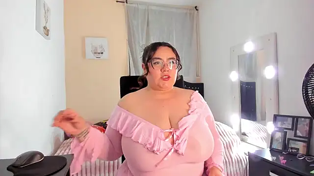 KarlaLannee online show from March 2026 04:17:01 AM