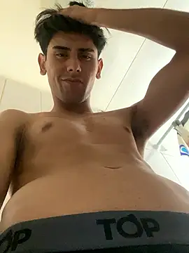 ultratulon online show from January 2026 10:46:02 PM