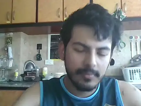 Snapshot of Mateotubbe chatting on May 2026 01:53:01 PM Mateotubbe online show from May 2026 01:53:01 PM