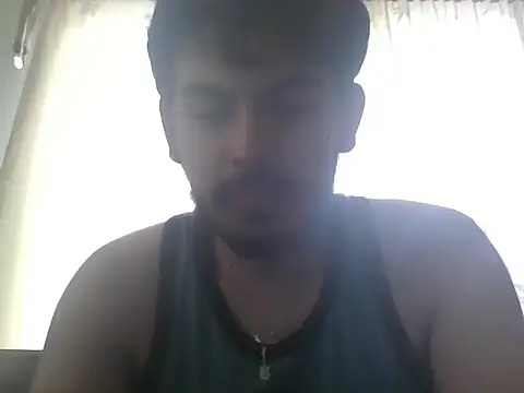 Snapshot of Mateotubbe chatting on May 2026 08:07:01 PM Mateotubbe online show from May 2026 08:07:01 PM