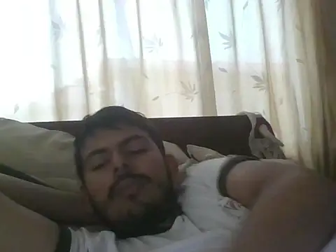 Mateotubbe online show from April 2026 07:53:01 PM