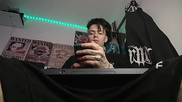 Anhony Muscle online show from February 2026 04:53:02 PM