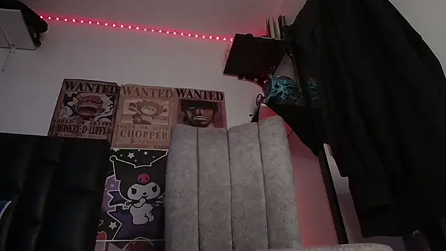 Anhony Muscle online show from January 2026 12:04:01 AM