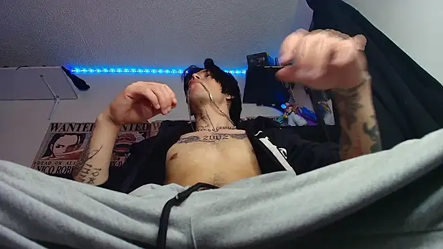 Anhony Muscle online show from April 2026 02:34:01 PM