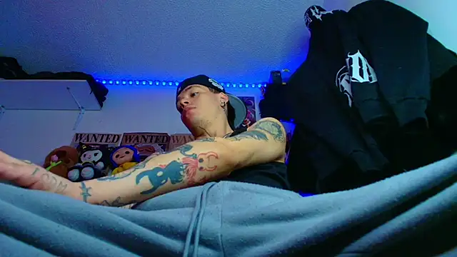 Anhony Muscle online show from May 2026 03:50:01 PM
