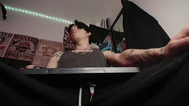 Anhony Muscle online show from February 2026 07:32:02 PM