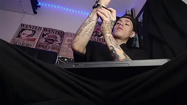 Anhony Muscle online show from February 2026 05:12:02 PM