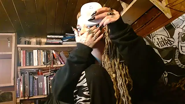 spiralhokkaido23 online show from March 2026 06:22:01 AM