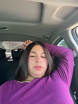 leslieof online show from March 2026 07:05:02 PM