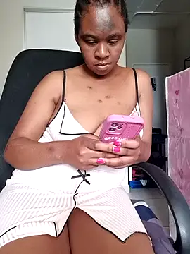 princess-boobz online show from April 2026 08:10:01 AM