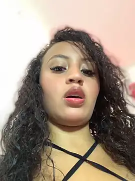 PaulaSweetFire  online show from May 2026 10:15:02 PM