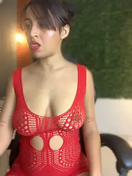 PaulaSweetFire  online show from February 2026 09:58:02 PM