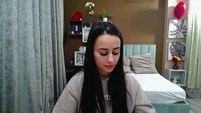 DarcyeJane online show from February 2026 05:13:01 PM