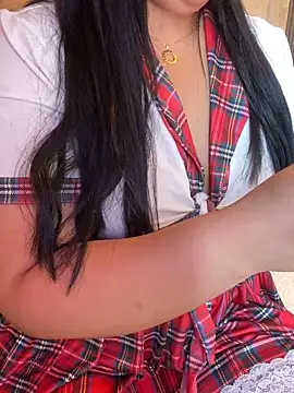 Lina Velvet  online show from May 2026 03:34:02 PM