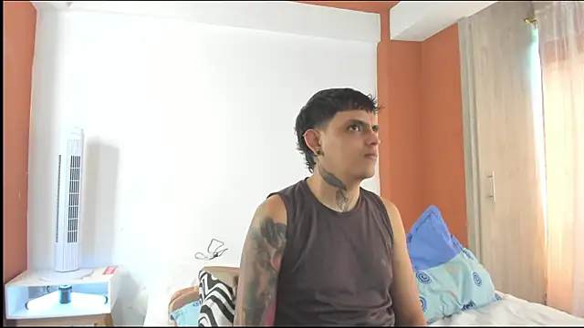 VelvetAndShadows online show from July 2026 12:59:02 PM