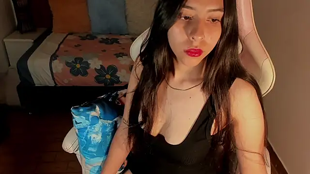 chiquita lover  online show from January 2026 02:05:02 AM