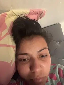 Snapshot of cinthia2011 chatting on February 2026 03:55:01 PM cinthia2011 online show from February 2026 03:55:01 PM