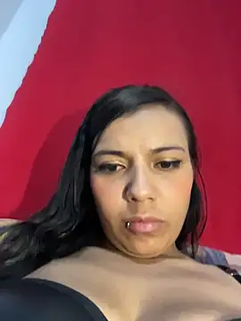 Snapshot of cinthia2011 chatting on February 2026 02:53:01 AM cinthia2011 online show from February 2026 02:53:01 AM