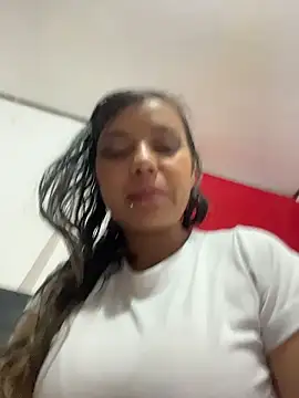 Snapshot of cinthia2011 chatting on January 2026 03:10:01 AM cinthia2011 online show from January 2026 03:10:01 AM