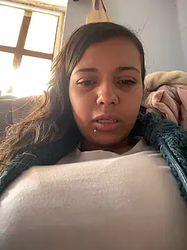 Snapshot of cinthia2011 chatting on January 2026 04:44:01 PM cinthia2011 online show from January 2026 04:44:01 PM