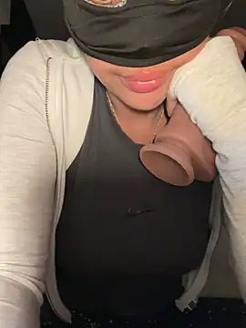 Babypinypon online show from April 2026 08:10:02 PM